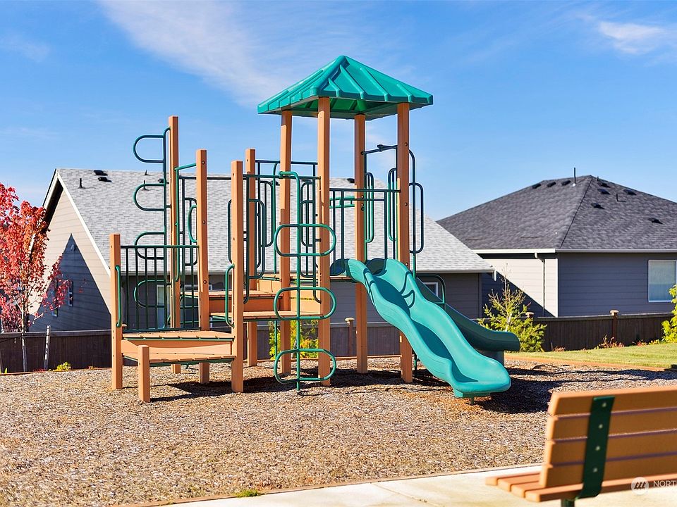 2nd image of 3562 85th Drive NE