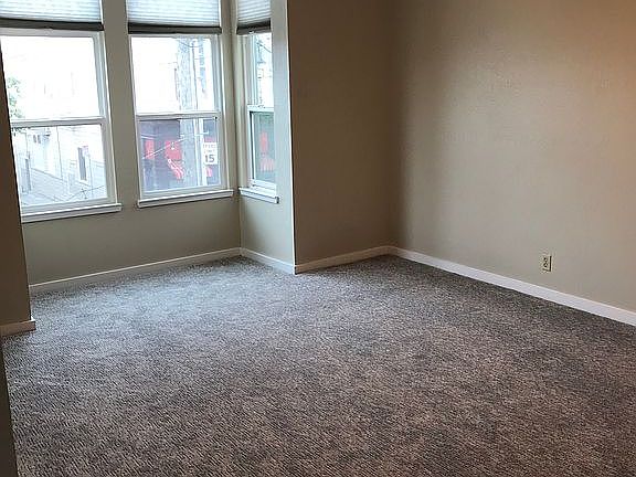 5th image of 1912 Fillmore St APT 2
