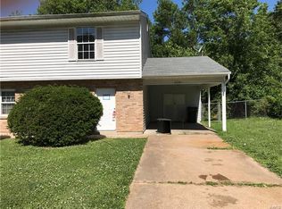 2230 Jackson Dr, Arnold, MO 63010