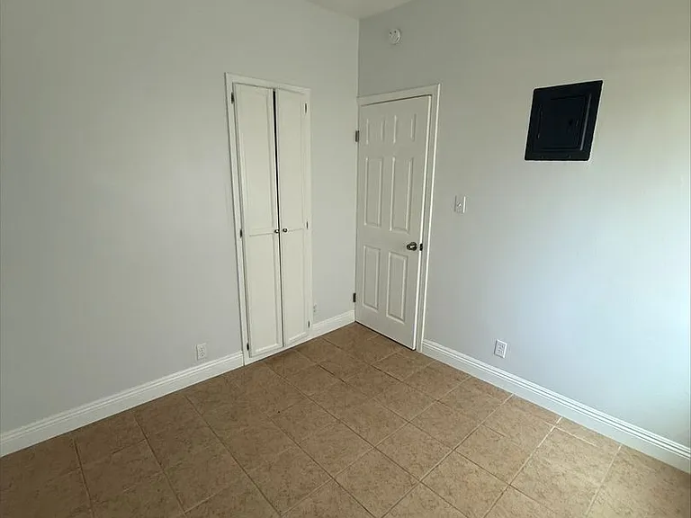 842 Alamitos Ave — Photo 94