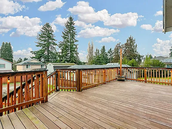 4 bed, 1700 sqft, $3,395 — Photo 3