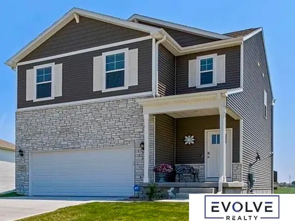 17675 Rose Lane Rd, Omaha, NE 68136