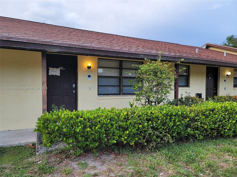 1st image of 431 Glenwood Dr #431