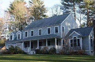 1st image of 10 Hillside Drive Ln