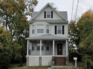 2445 Boston Post Rd FLOOR 2, Larchmont, NY 10538