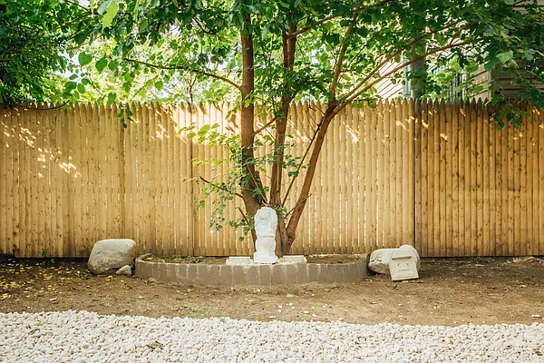 Rented by Nooklyn NYC LLC | media 53