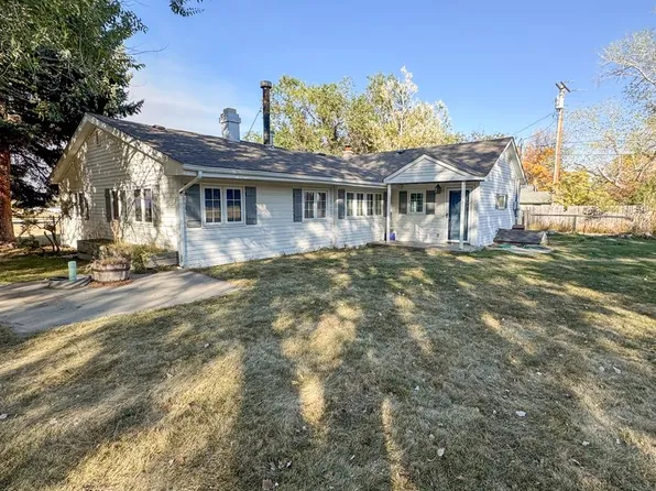 27 Johnson St, Big Horn, WY 82833