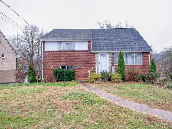 609 Regency Dr, Pittsburgh, PA 15239