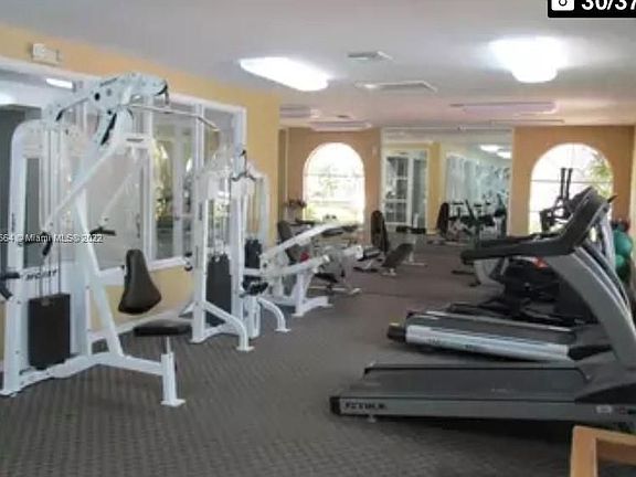5th image of 2304 Glenmoor Dr #2304