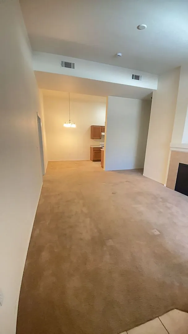 Building Photo - 8985 S Durango Dr #2014
