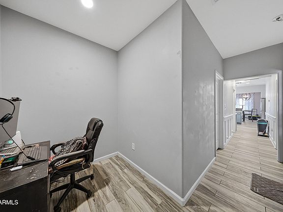 2nd image of 1341 E BRILL Street