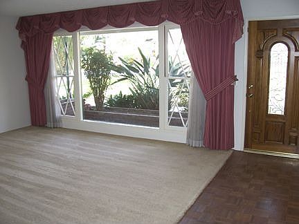 3rd image of 2134 E Redwood Dr