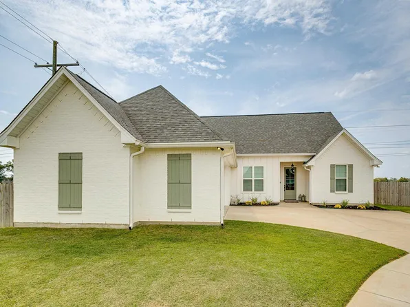 132 Blue Sky Dr, Monroe, LA 71203