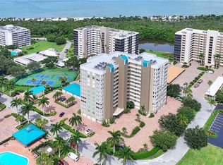 21 Bluebill Ave #B-502, Naples, FL 34108