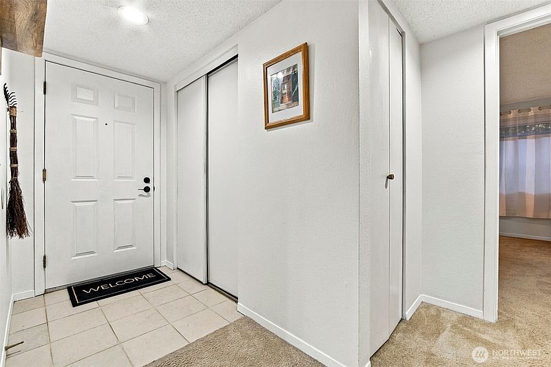 3rd image of 525 Broadway #108