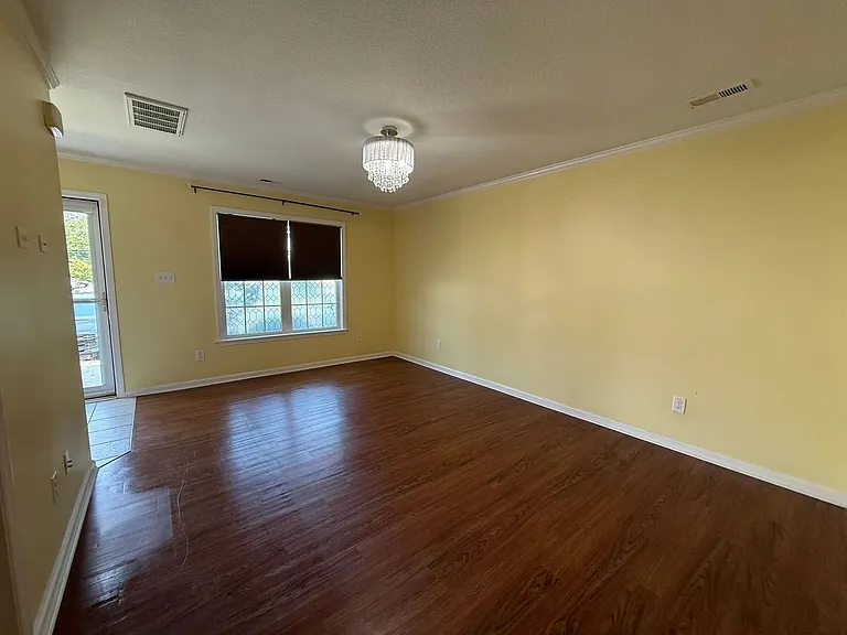 27 E Doris Ave #309 — Photo 2