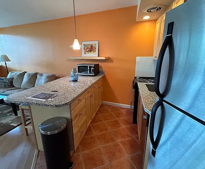 516 Green St #2C — Photo 4