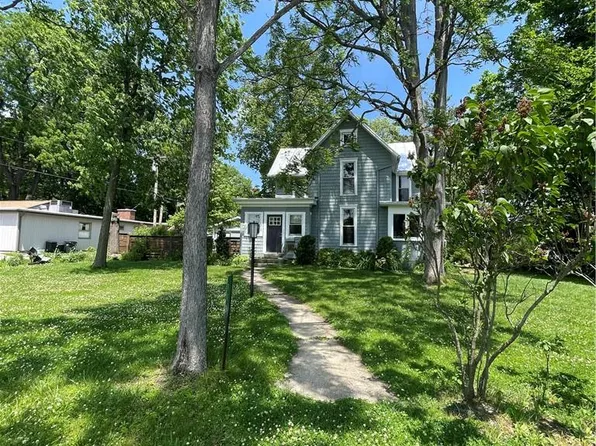 113 Marshall St, Yellow Springs, OH 45387
