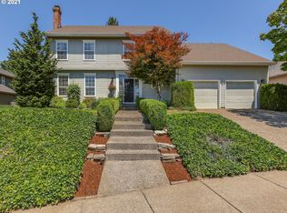 3930 NW Loy Ct, Portland, OR 97229