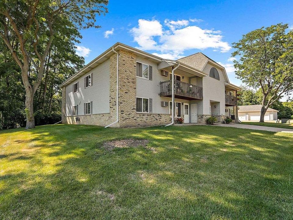 1st image of 26602 Lilac LANE #11