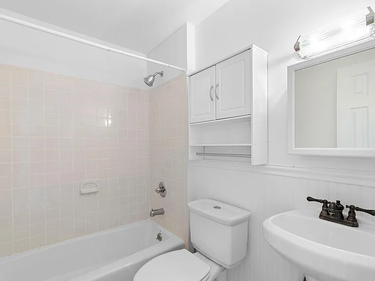 711 Willow Ave #3D — Photo 15