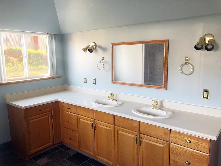 Master bath