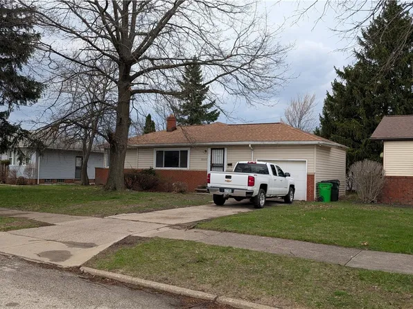 18909 Preston Rd, Warrensville Heights, OH 44128