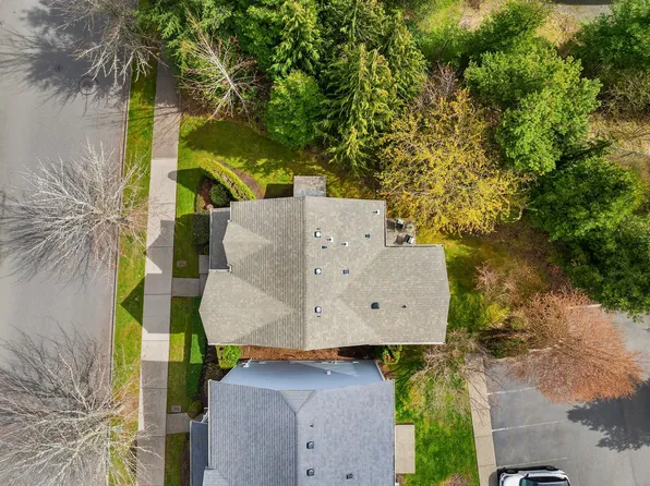 34719 SE Jacobia St, Snoqualmie, WA 98065