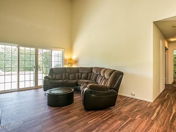 5th image of 2825 E Great Smokey Ct