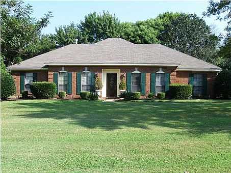 1st image of 6493 Eastwood Glen Dr