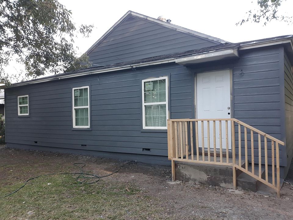 2nd image of 2215 Volga Ave