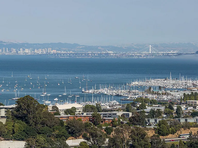 Stunning View | Summit at Sausalito | Luxury Apartments at Sausalito