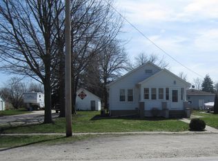 916 Main St, Mediapolis, IA 52637