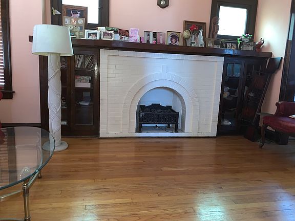 2nd image of 10228 S Avenue H