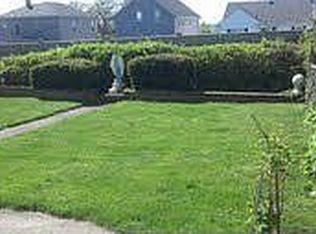 55 Forest St, Fall River, MA 02721