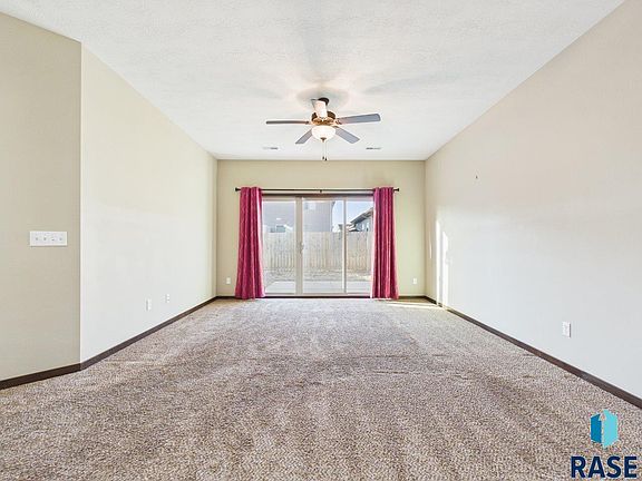 4th image of 9539 W Gert St