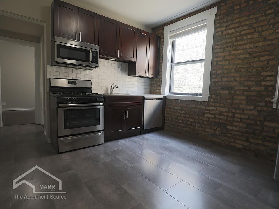 1st image of 3426 N Elaine Pl APT 3W