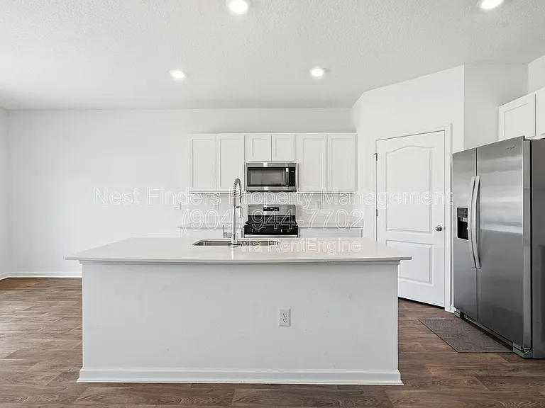 190 Ardila Cir — Photo 5