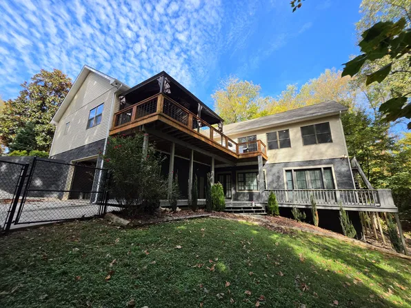 105 W Paradise Dr, Winchester, TN 37398