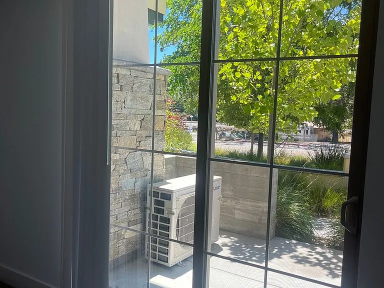 Emerald Ridge Apartments — Photo 24