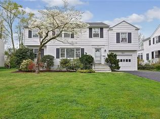 11 Fairway Dr, White Plains, NY 10605