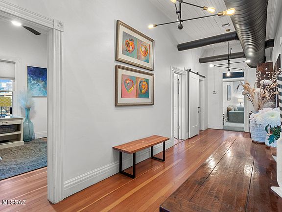 4th image of 705 N 7th Ave