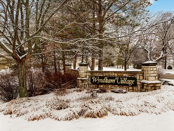 2nd image of 6230 Wismer Cir
