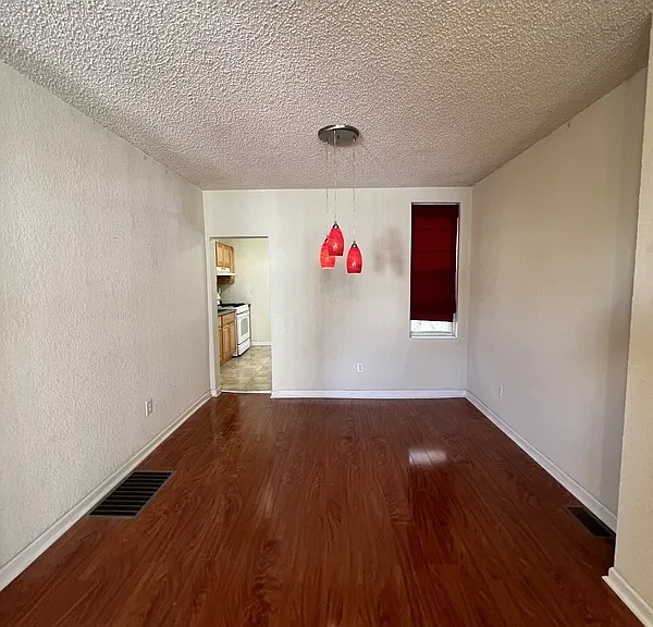 218 Dorset St #1 — Photo 6