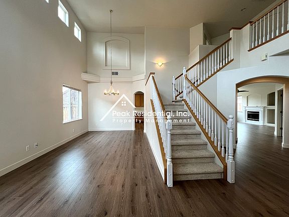 2nd image of 4712 Laguna Park Dr