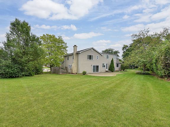 3rd image of 1154 W Mallard Dr