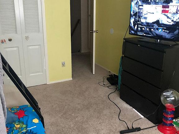 4th image of 4528 Lighthouse Cir