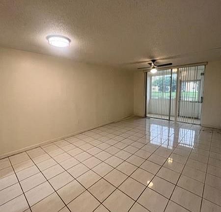 5th image of 8510 Sunrise Lakes Blvd APT 106