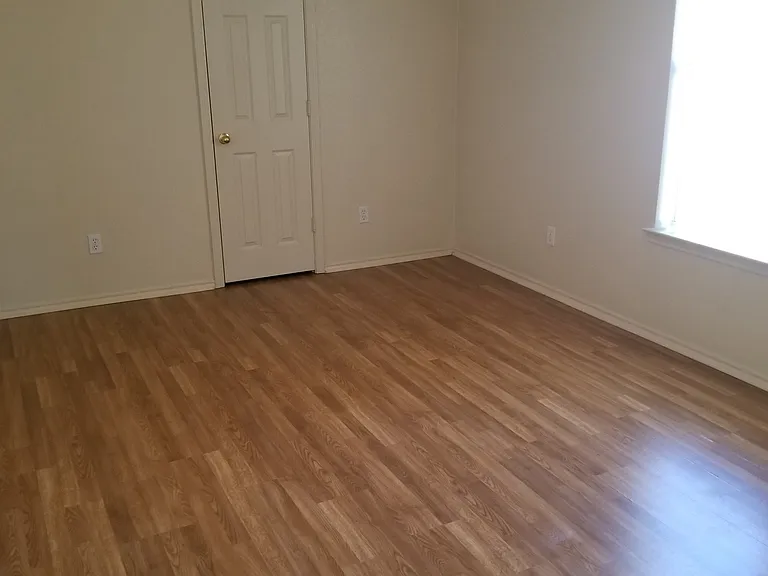 7215 Upland Bend Dr — Photo 7