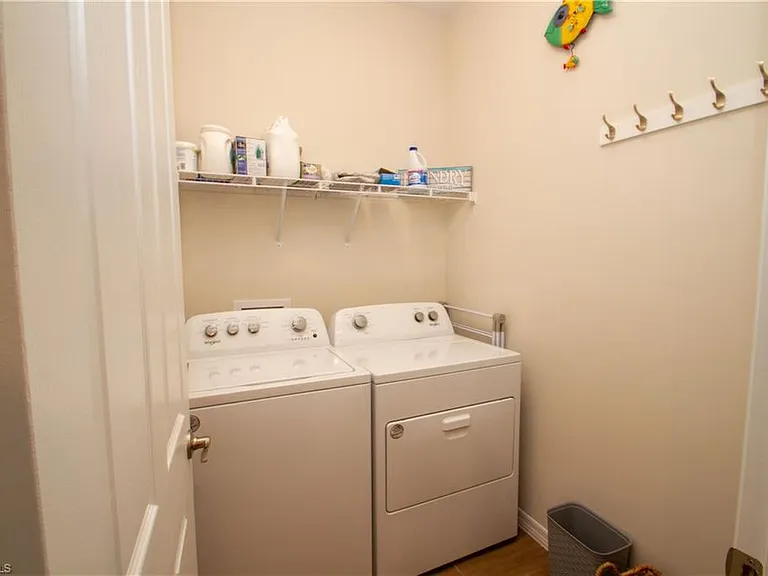 1241 Enbrook Loop — Photo 9
